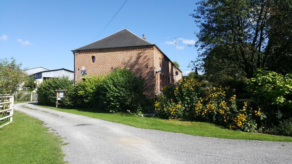 Bed and Breakfast Les Mout'Anes à Saint-Hilaire-sur-Helpe Extérieur photo
